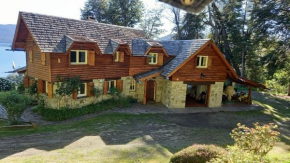 Nanihue Casa de Montaña con vista al Lago